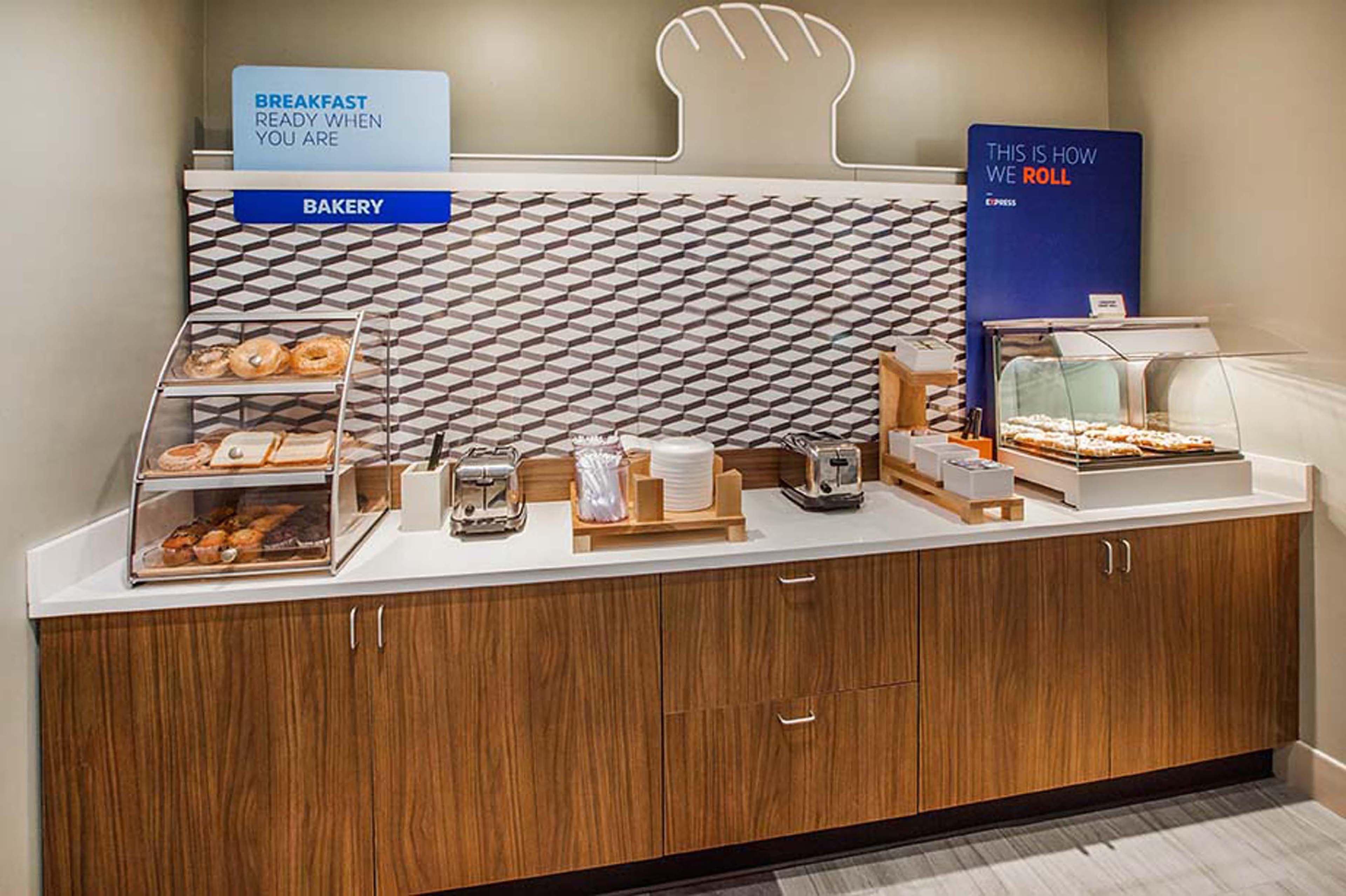 Holiday Inn Express Harrisburg East By Ihg Extérieur photo