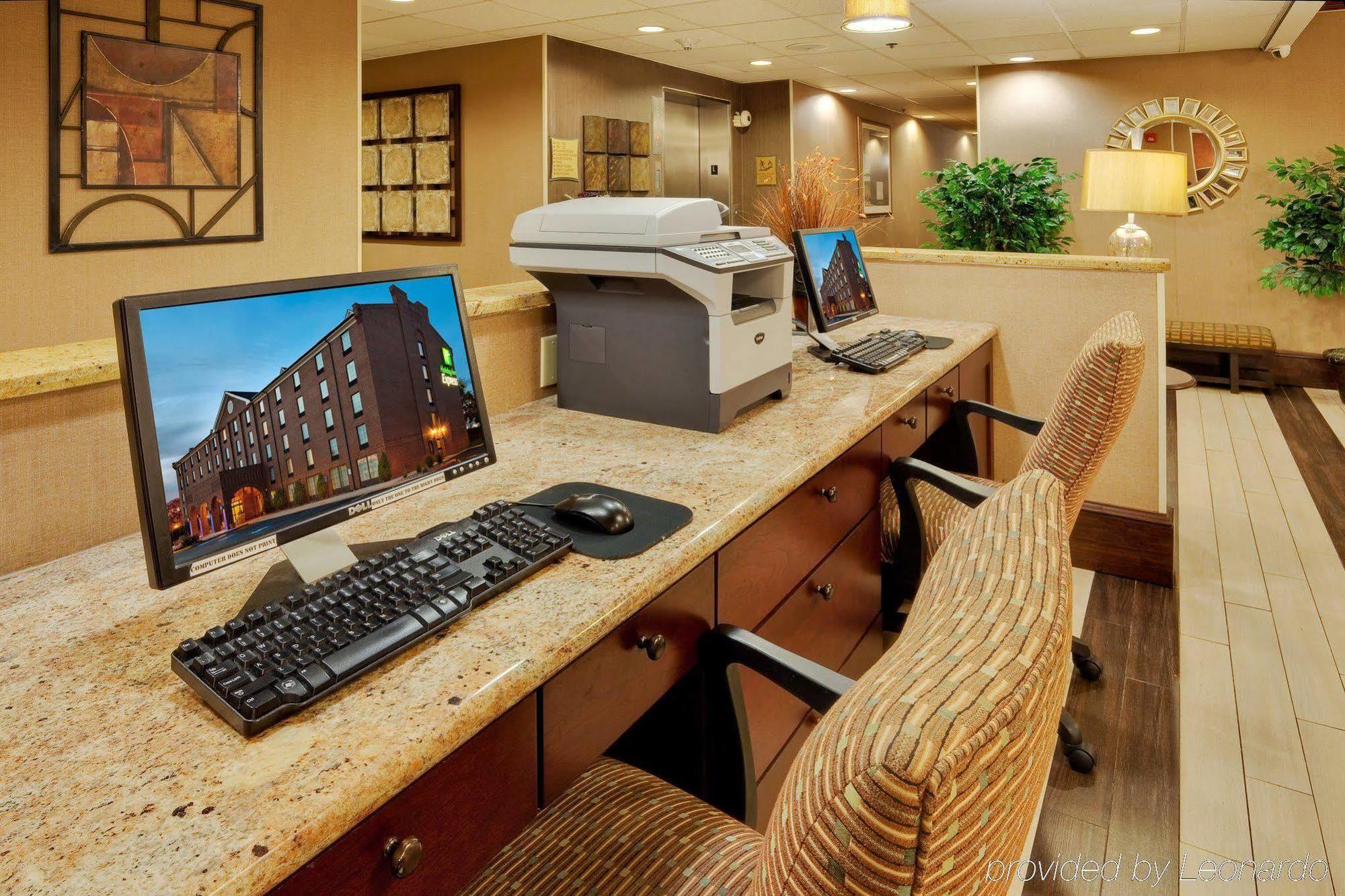Holiday Inn Express Harrisburg East By Ihg Extérieur photo